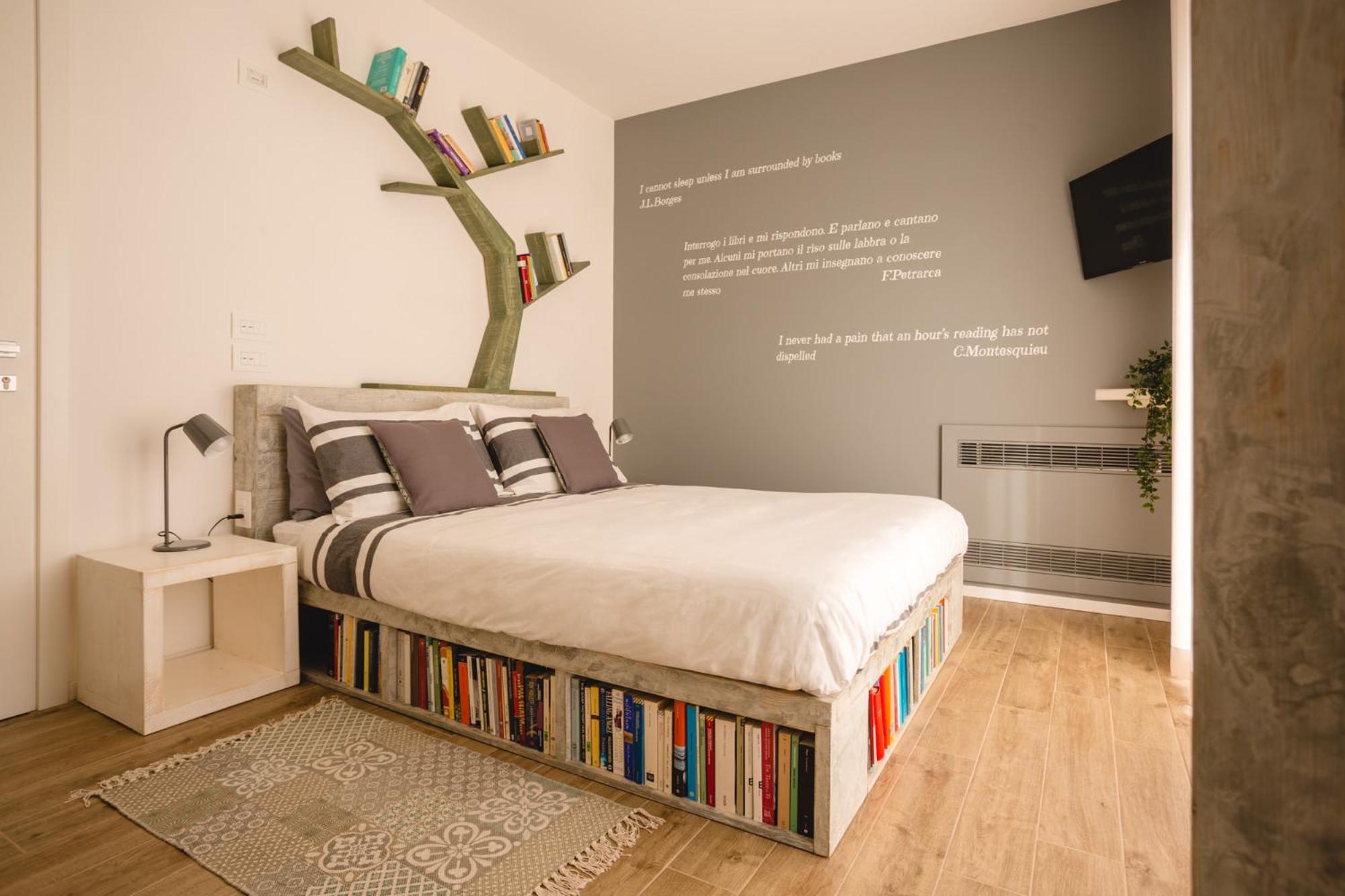 Deluxe Double Room with Shower