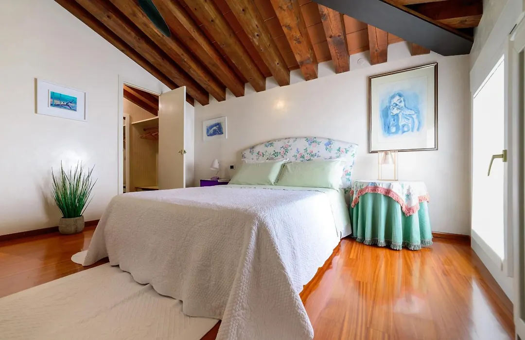 Mini Suite Deluxe Isola Di Mezzo-1