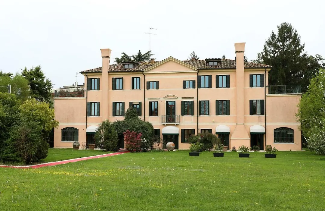Villa La Fenice Locazione Turistica-1