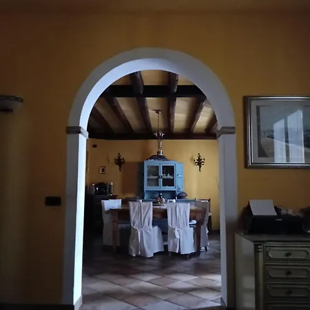 Casa Degli Amici-2