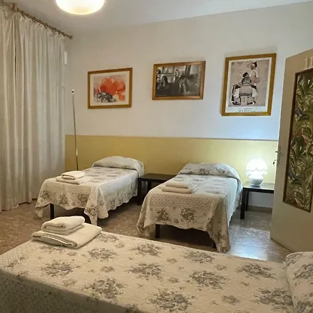 Venice Treviso Airport Bed-3