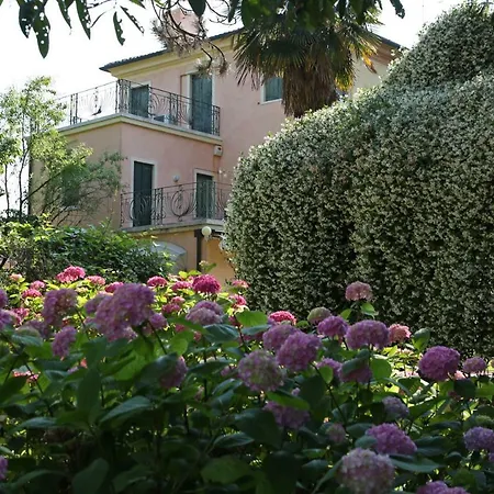 Villa La Fenice Locazione Turistica-2